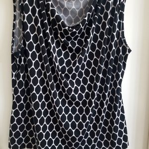 Plus size Black/White Blouse